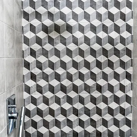 Capo 10 Liberty Apartament