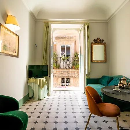 Capo 10 Liberty Apartament Syrakuzy